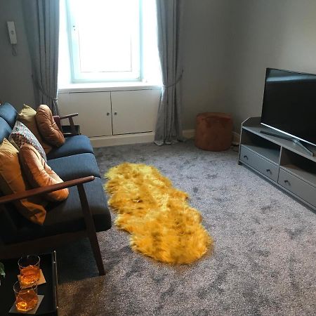 Fantastic 2 Bed Flat In Dunblane High Street Apartment ภายนอก รูปภาพ