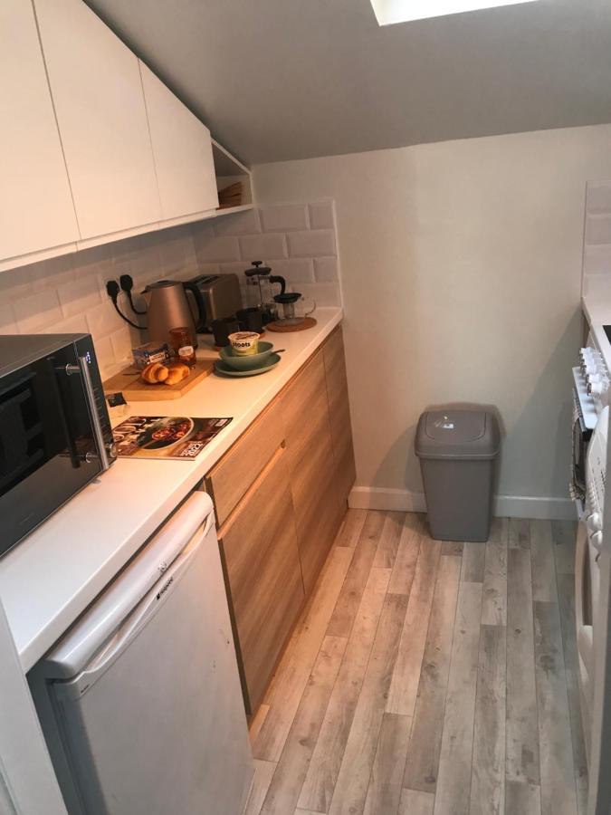 Fantastic 2 Bed Flat In Dunblane High Street Apartment ภายนอก รูปภาพ